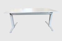 Assmann Canvaro elektrisch höhenverstellbarer Schreibtisch weiß 3 Versionen